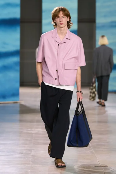 Look 36